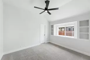 420 Carnero Dr, Granbury, TX 76048 - Photo 13