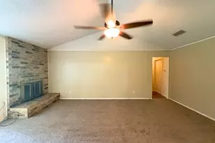 1613 Edgehill Rd, Benbrook, TX 76126 - Photo 3