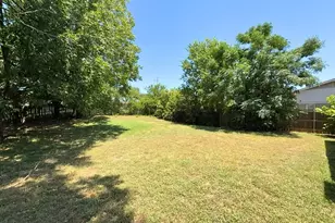 1613 Edgehill Rd, Benbrook, TX 76126 - Photo 21
