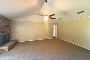 1613 Edgehill Rd, Benbrook, TX 76126 - Photo 3
