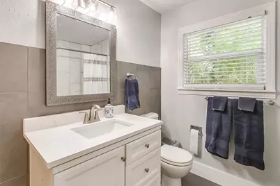 4704 Collinwood Avenue, Fort Worth, TX 76107 - Photo 9