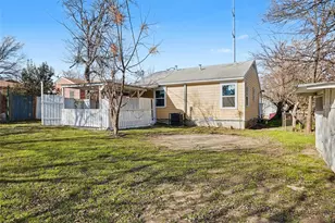 4220 Ramey Ave, Fort Worth, TX 76105 - Photo 23