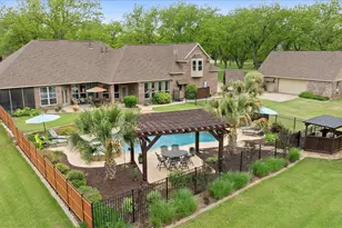 7404 Fox Fire Ct, Granbury, TX 76049 - Photo 37