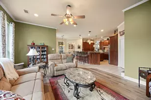 7404 Fox Fire Ct, Granbury, TX 76049 - Photo 21