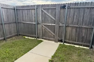 464 Reverie Wy, Ferris, TX 75125 - Photo 19