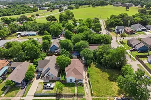 1329 New York Ave, Fort Worth, TX 76104 - Photo 23