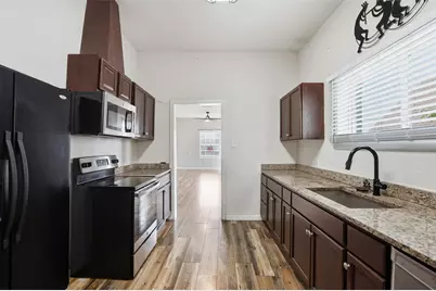 1329 New York Avenue, Fort Worth, TX 76104 - Photo 13
