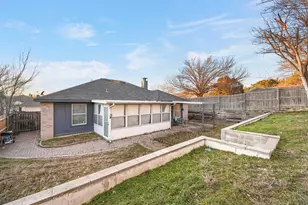 6704 Cedar Shadow Dr, Dallas, TX 75236 - Photo 11