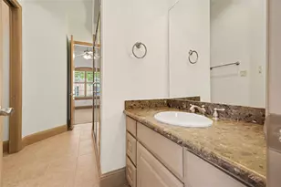 6146 Stapleford Cir, Dallas, TX 75252 - Photo 9