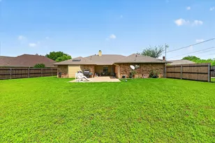 3921 Timberidge Dr, Irving, TX 75038 - Photo 17