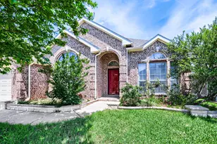 4712 Ardenwood Dr, Fort Worth, TX 76123 - Photo 3