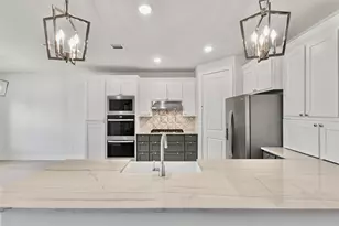 3905 Henley Ln, Garland, TX 75043 - Photo 3