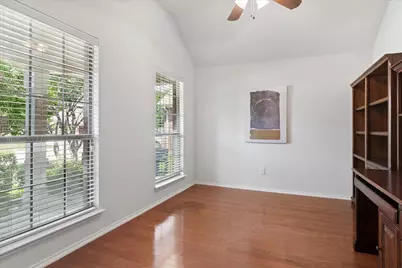 609 Lake Point Drive, Little Elm, TX 75068 - Photo 5