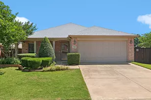 609 Lake Point Dr, Little Elm, TX 75068 - Photo 1