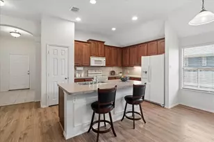 609 Lake Point Dr, Little Elm, TX 75068 - Photo 13