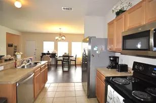 7512 Howling Coyote Ln, Fort Worth, TX 76131 - Photo 7