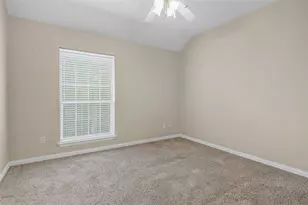 1001 Krenek Tap Rd, College Station, TX 77840 - Photo 11
