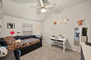 636 Mooney Dr, Saginaw, TX 76179 - Photo 23