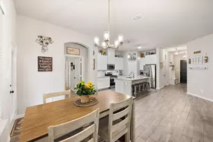 636 Mooney Dr, Saginaw, TX 76179 - Photo 17