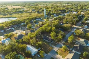 406 S Llano St, Whitney, TX 76692 - Photo 13