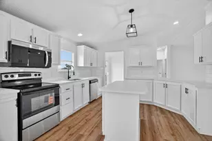 5803 Kentucky St, Joshua, TX 76058 - Photo 9