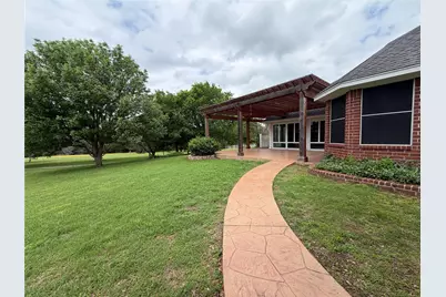 8816 Cleburne Highway, Granbury, TX 76049 - Photo 15