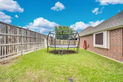 8204 Wildrock Drive, Arlington, TX 76001 - Photo 33