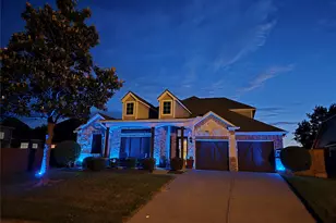210 Victory Ln, Mansfield, TX 76063 - Photo 3