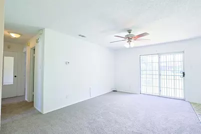 6539 Gentle River Drive, Dallas, TX 75241 - Photo 5