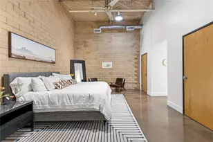 335 S Hall St, Dallas, TX 75226 - Photo 21