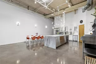 335 S Hall St, Dallas, TX 75226 - Photo 11
