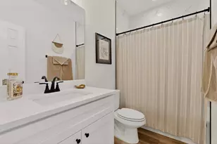 4605 Eagle Nest Ct, Granbury, TX 76048 - Photo 27