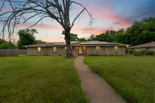 536 Forrest Ln, Corsicana, TX 75110 - Photo 1