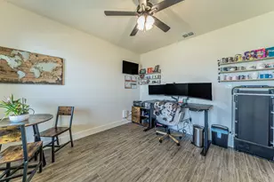 2001 Redemption Dr, Weatherford, TX 76088 - Photo 21