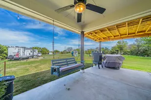 2001 Redemption Dr, Weatherford, TX 76088 - Photo 23