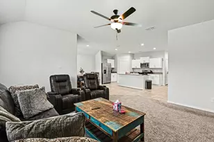 513 Bronze Cir W, Springtown, TX 76082 - Photo 5