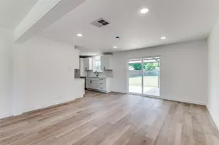 1101 Spring Brook Dr, Bedford, TX 76021 - Photo 5