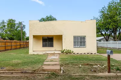 707 N River Street, Seymour, TX 76380 - Photo 1