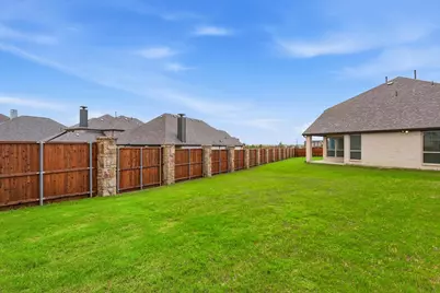 769 Lady Tessala Avenue, Lewisville, TX 75056 - Photo 39