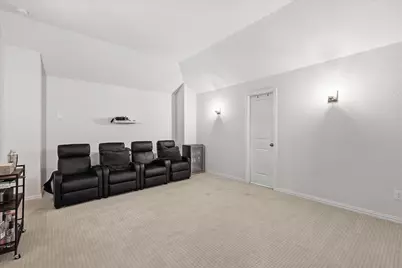 769 Lady Tessala Avenue, Lewisville, TX 75056 - Photo 23