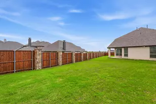 769 Lady Tessala Ave, Lewisville, TX 75056 - Photo 35
