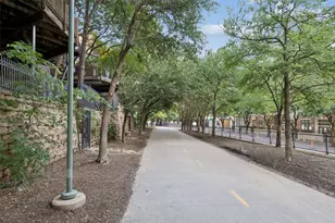 2911 Magnolia Hill Ct, Dallas, TX 75201 - Photo 31
