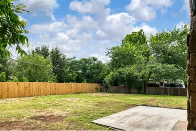 1140 Cavender Drive, Hurst, TX 76053 - Photo 23