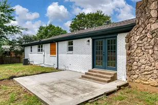 1140 Cavender Dr, Hurst, TX 76053 - Photo 19