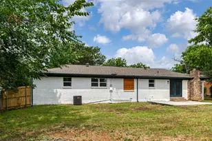 1140 Cavender Dr, Hurst, TX 76053 - Photo 21