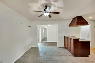 1311 Cindy Ct, Cleburne, TX 76033 - Photo 9