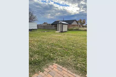 3204 Highview Court, Granbury, TX 76049 - Photo 17