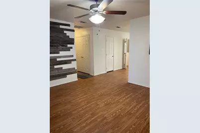3204 Highview Court, Granbury, TX 76049 - Photo 5