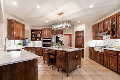 5115 Clydesdale Drive, Grand Prairie, TX 75052 - Photo 11