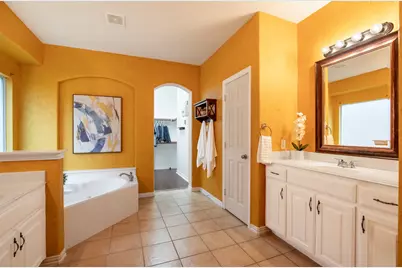 5115 Clydesdale Drive, Grand Prairie, TX 75052 - Photo 17